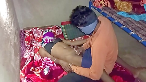 Ebony babe gets her pussy fucked in the big cock threesome