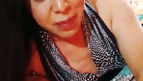 Slut shows tits and cunt during sex with two strangers