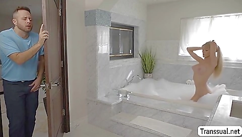 Blonde babe with a nice body is going to take a big cock in her ass